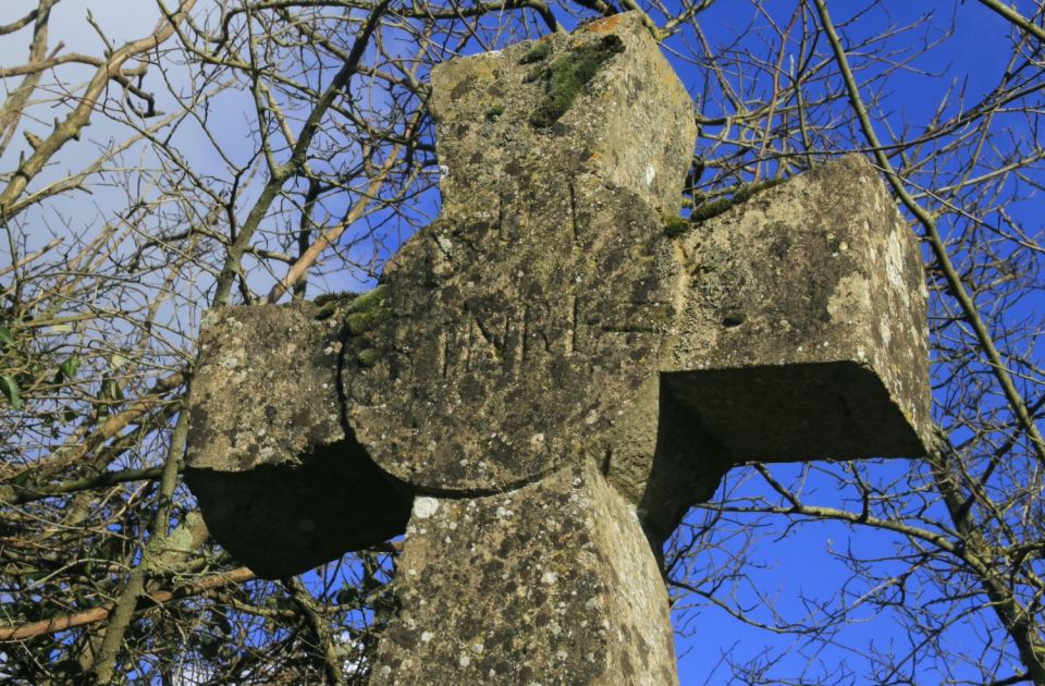 Croix des Fossés ou Croix de la Fontaine du Chêne