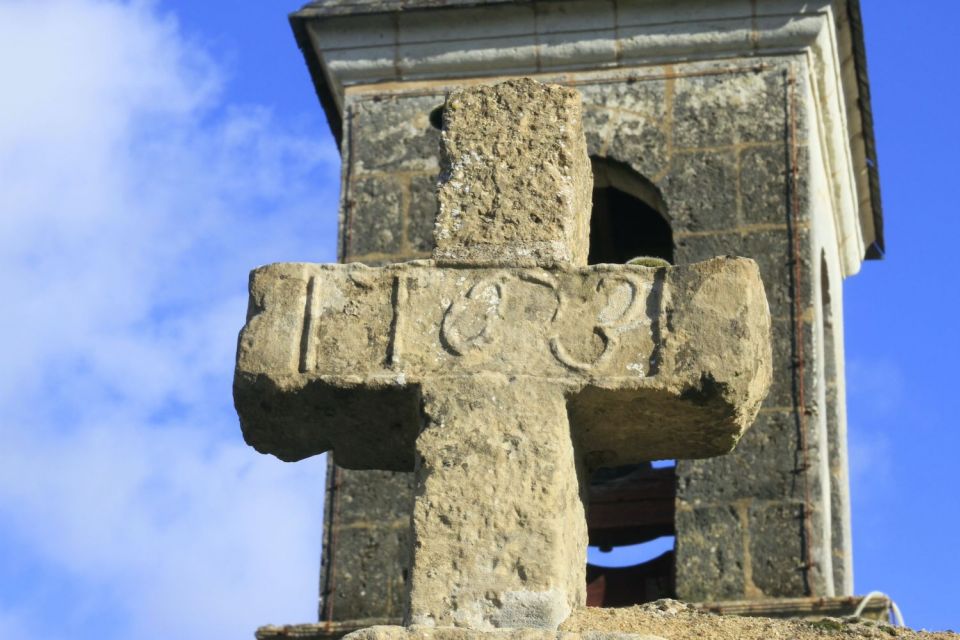 Croix de la Chapelle Saint-Michel